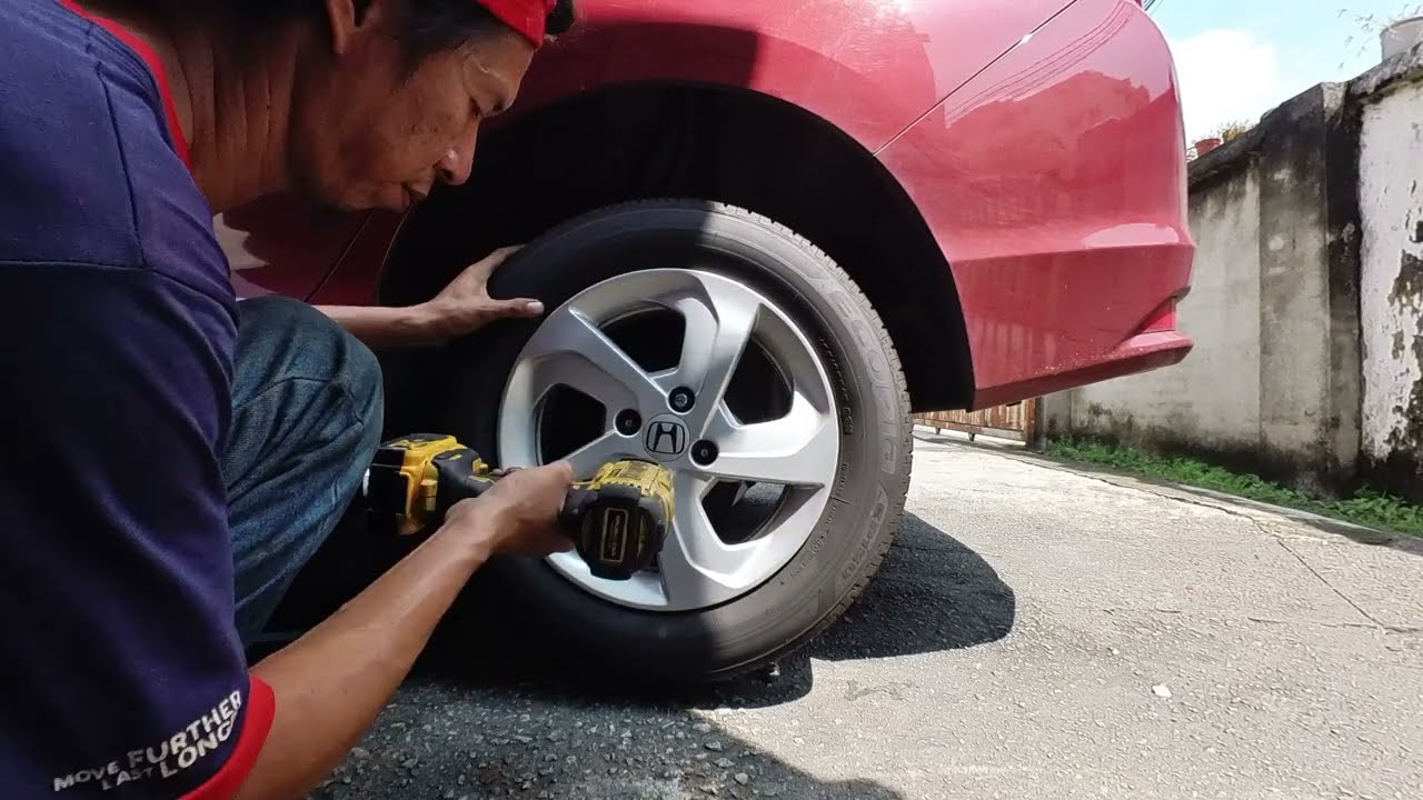 Cara tukar rear wheel bearing honda city GM6 #dailyvlog #mechanic #automobile #car #honda