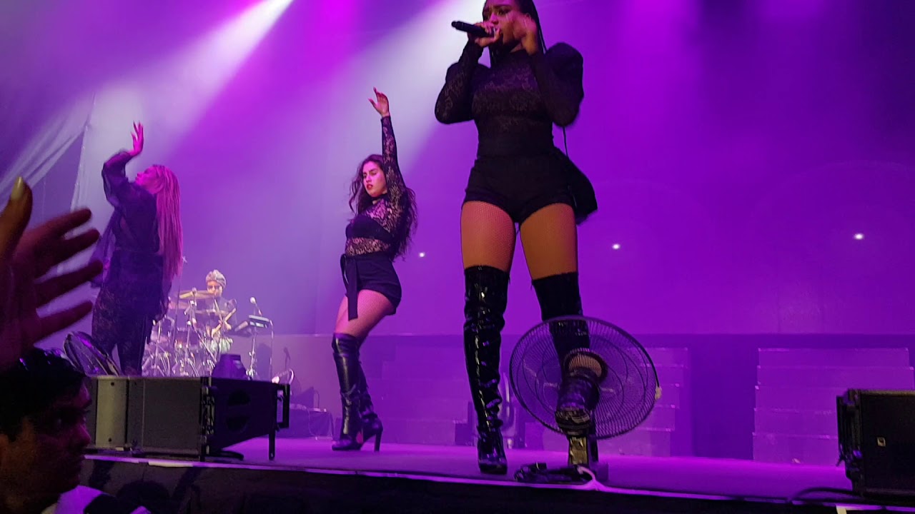 Reflection, Fifth harmony PSA tour Abu Dhabi. 16th March 2018