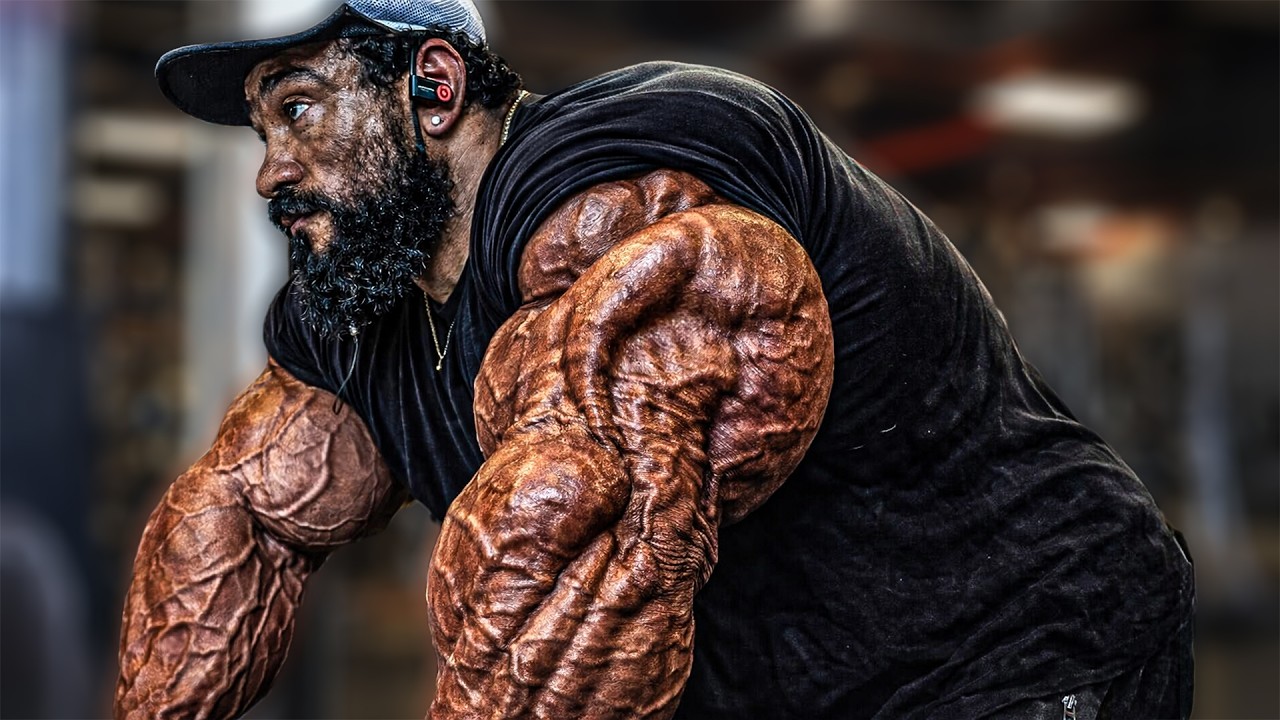 ROELLY WINKLAAR’S ARMS BROKE BODYBUILDING RULES 💥 THIS MASS IS PURE - BODYBUILDING MOTIVATION