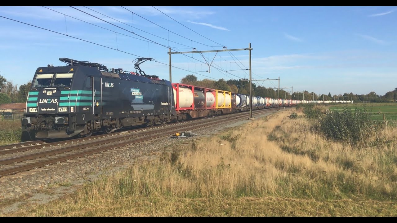Trainspotting/ Railfanning at the famous Dutch Railroad curve/ bend, Horst area The NL🇳🇱 2.10.2025👍🚂