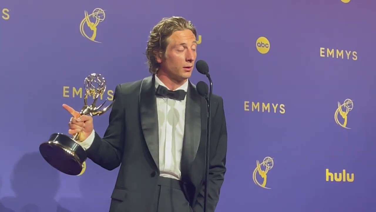 Jeremy Allen White (Best Comedy Actor, 'The Bear') 2024 Emmys press room interview