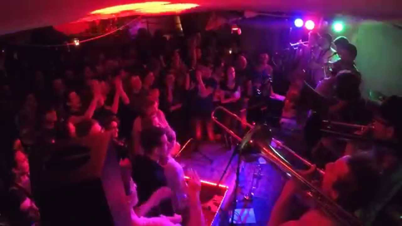 Lose Yourself / Next Episode / I Like To Move It – Babaloda (Brass Band Cover)
