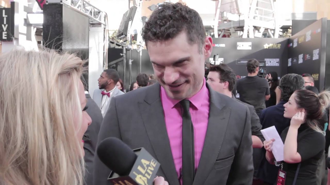 Flula Talks Cavities & Pitch Perfect 2!