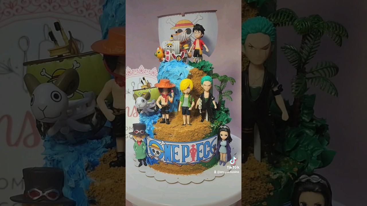 ONE PIECE 2tier customized cake by Ansya's. #anime #onepiece #cake #birthday #luffy #minicake