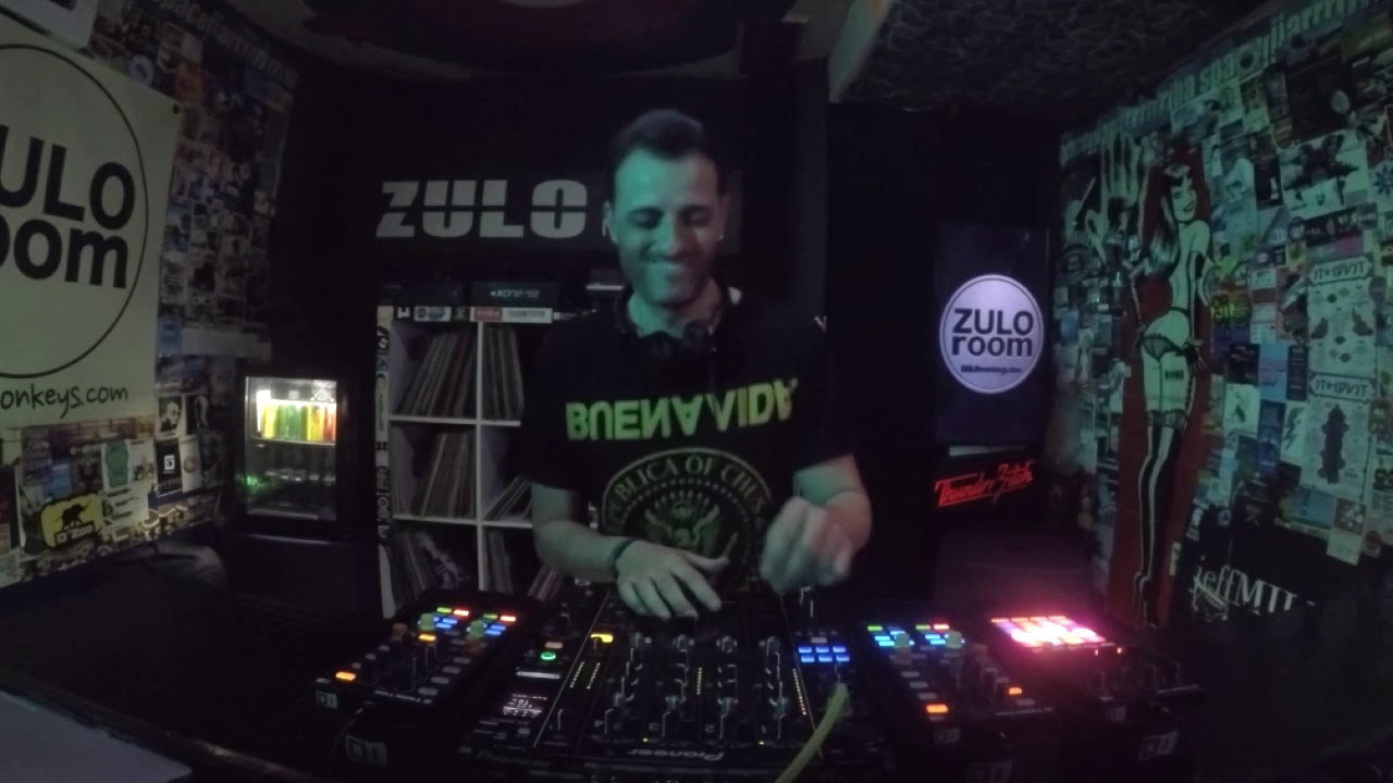 Tini Garcia (Zulo Room)
