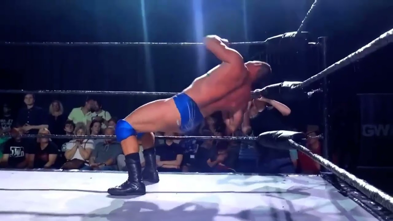 Wrestling jobber. Chris Colen 1