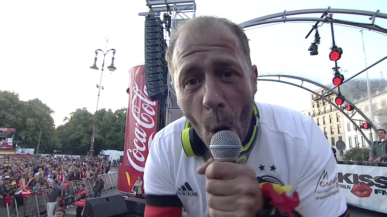Willi Herren  - So gehen die Deutschen Viertelfinale EM2016 Berlin