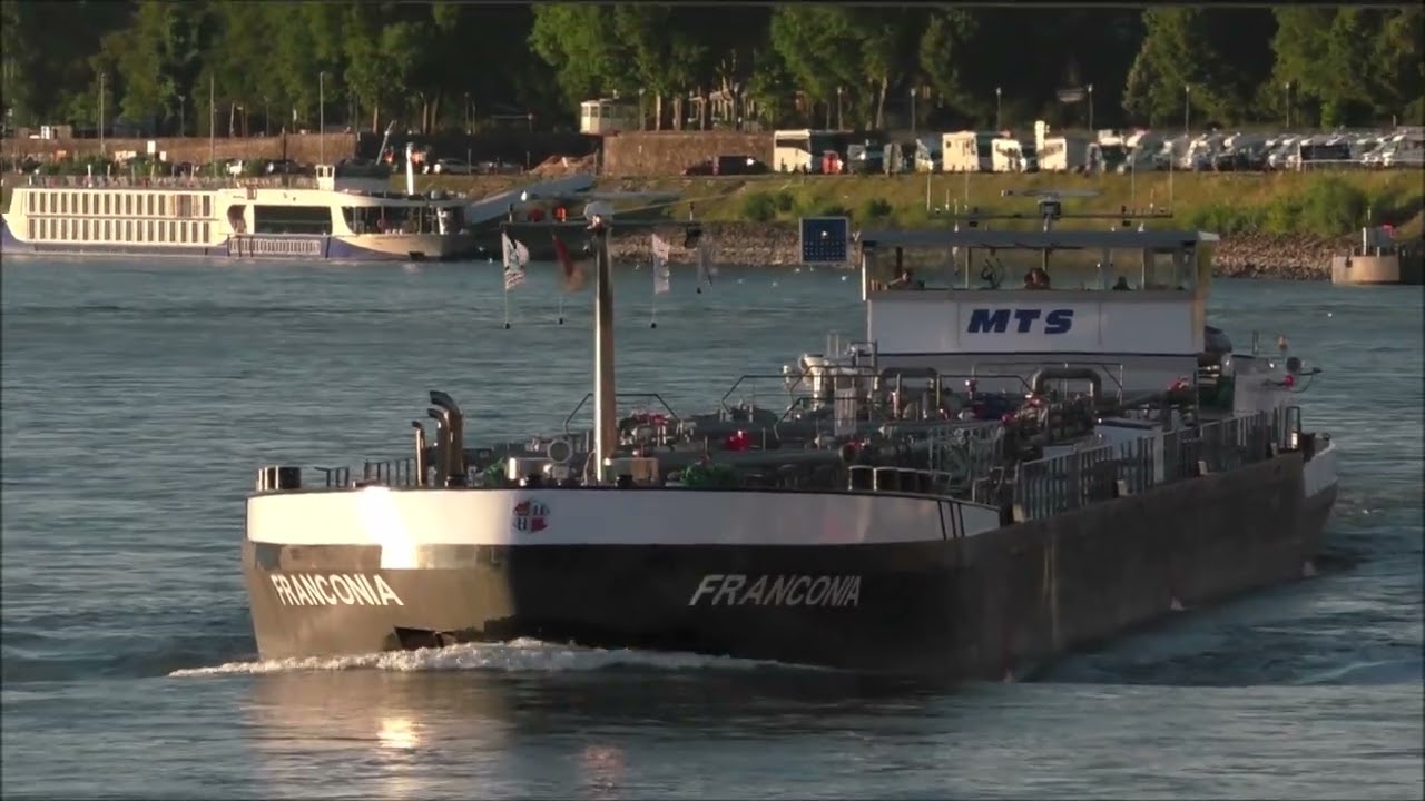 Schiff Franconia auf dem Rhein