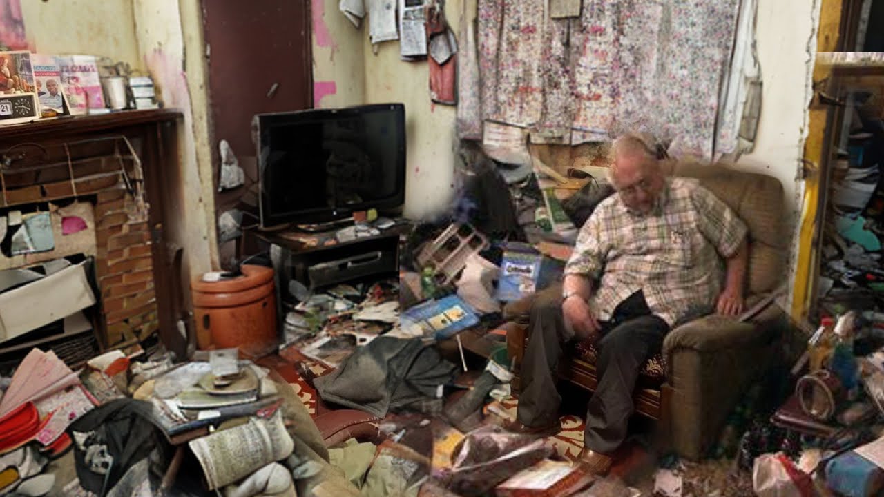 The old man lives alone😭 It is difficult for him to clean the filthy house😰 | Cleaning For Free