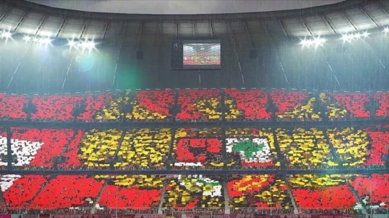 Woow Keren!! Aksi Suport Brigata Curva Sud & Pasoepati Merupakan yang terbaik asia