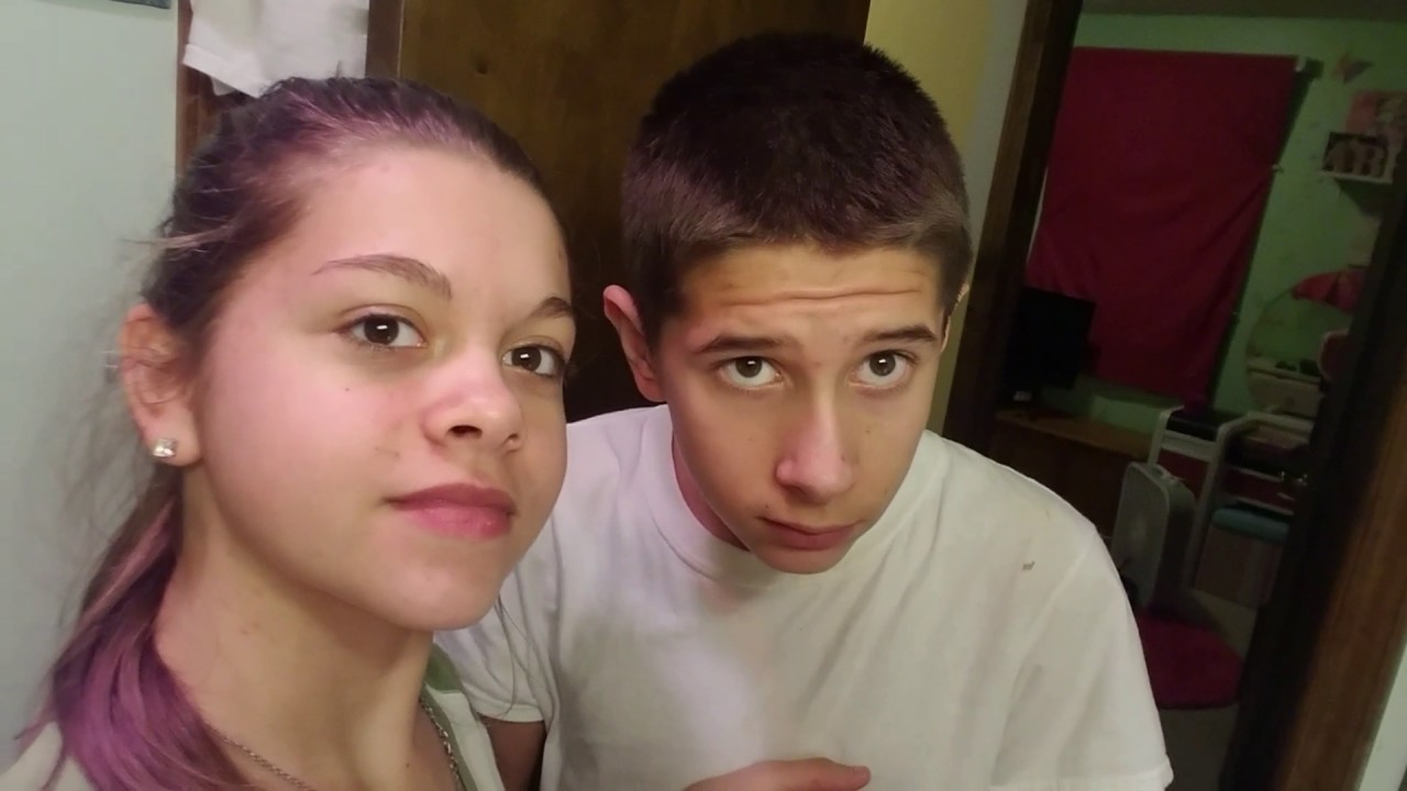 Emily dyed her hair