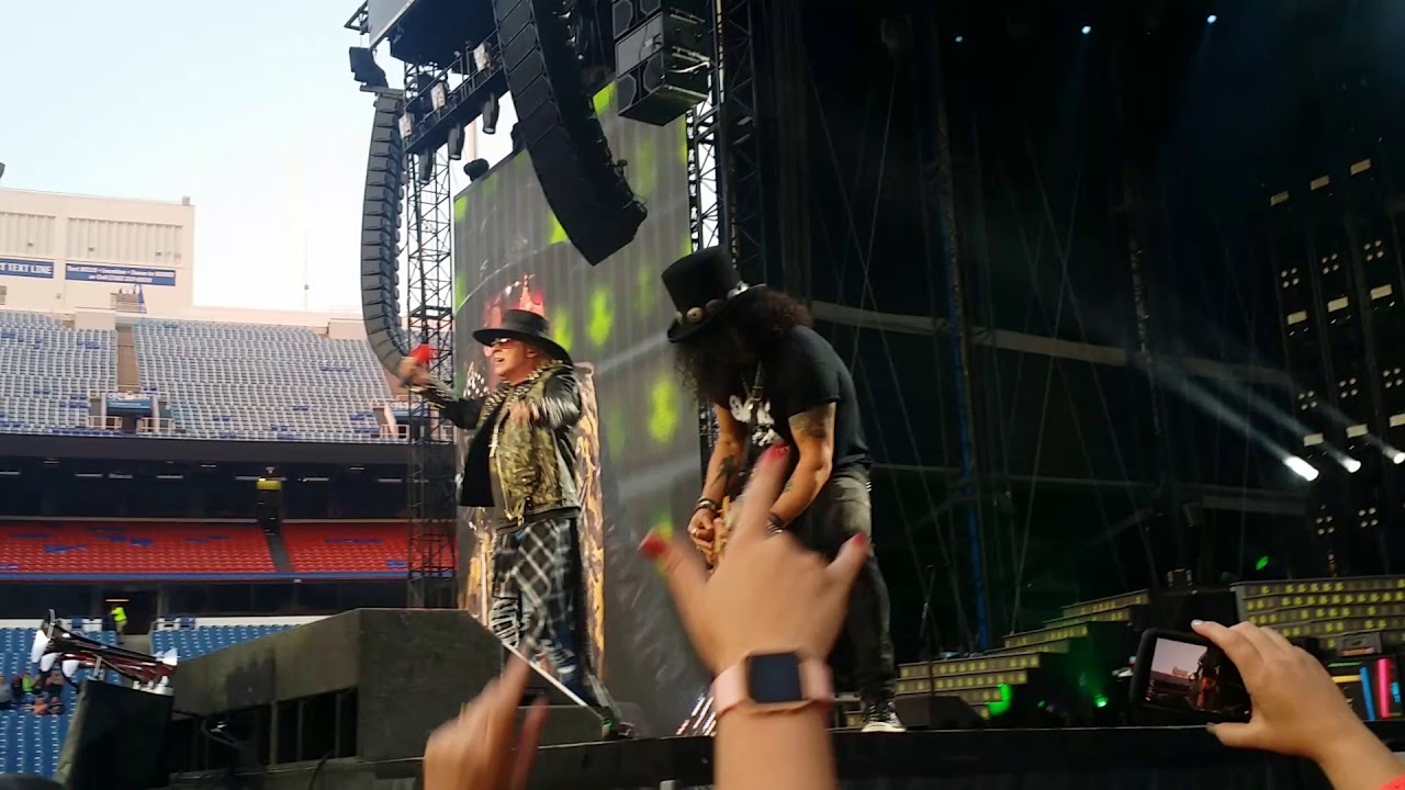 Guns N' Roses New Era Field in Orchard Park, New York on Wed Aug 16, 2017