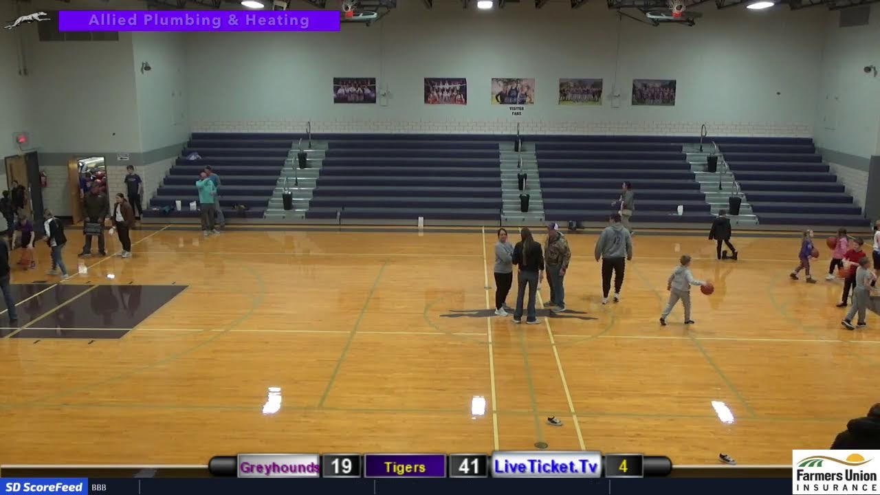 Hoven Greyhounds vs. Dupree Tigers