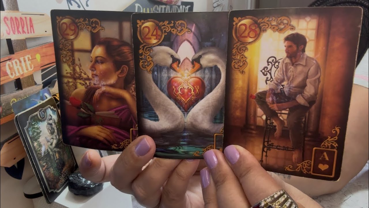 ♍️VIRGEM/AMOR♥️♍️ALGUÉM VIVE UM GRANDE INFERNO POR TE AMAR AINDA NÃO PODER ESTAR COM VOCÊ 💘