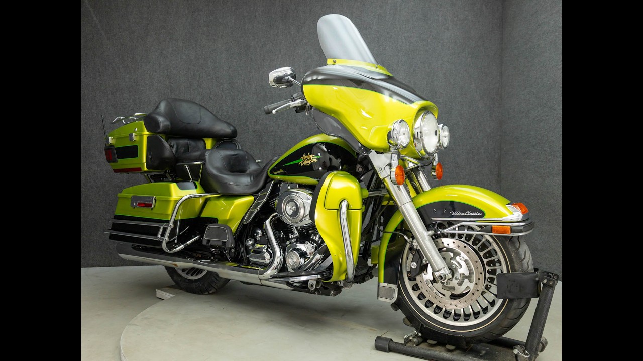 2011 HARLEY DAVIDSON FLHTCU ELECTRA GLIDE ULTRA CLASSIC - National Powersports Distributors