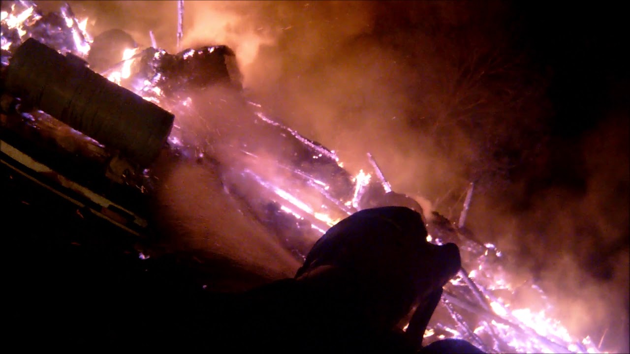 Pożar stodoły i budynku gospodarczego [HELMET CAM] 2020