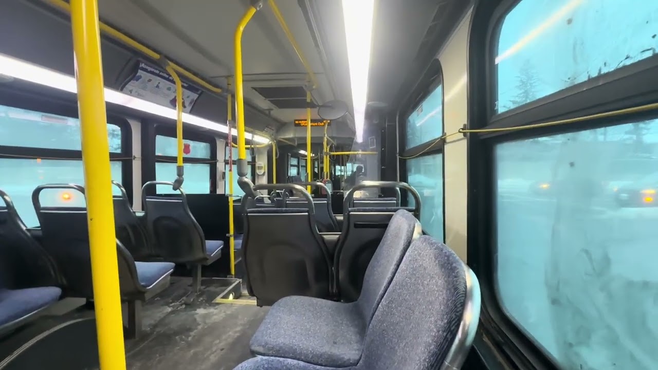 OC Transpo route 90 hurdman