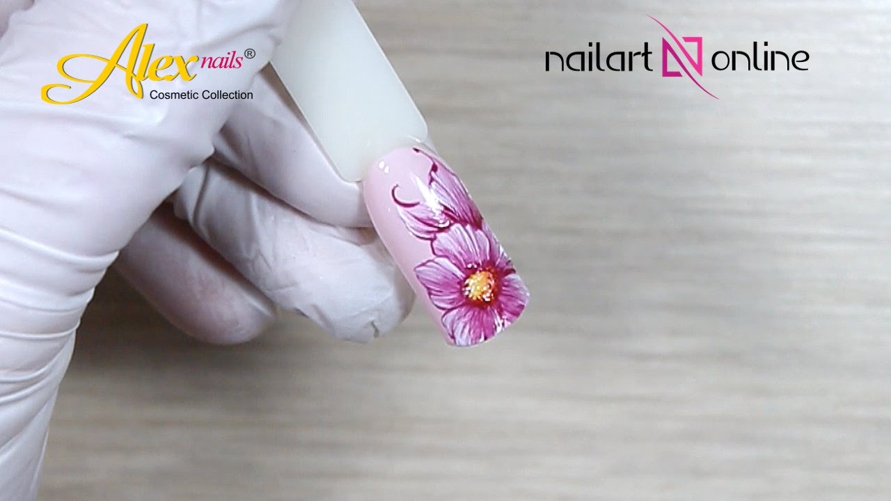 Nageldesign für kurze nägel . Frühlingsblumen . Design №23