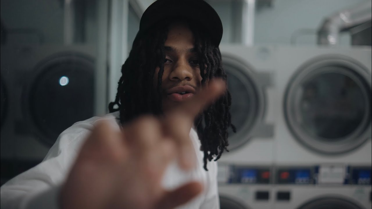Globoy - How It Feel (Official Music Video)