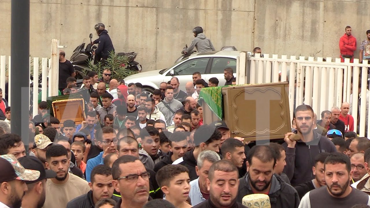 Despedida al joven Yusef, enterrado en Sidi Embarek