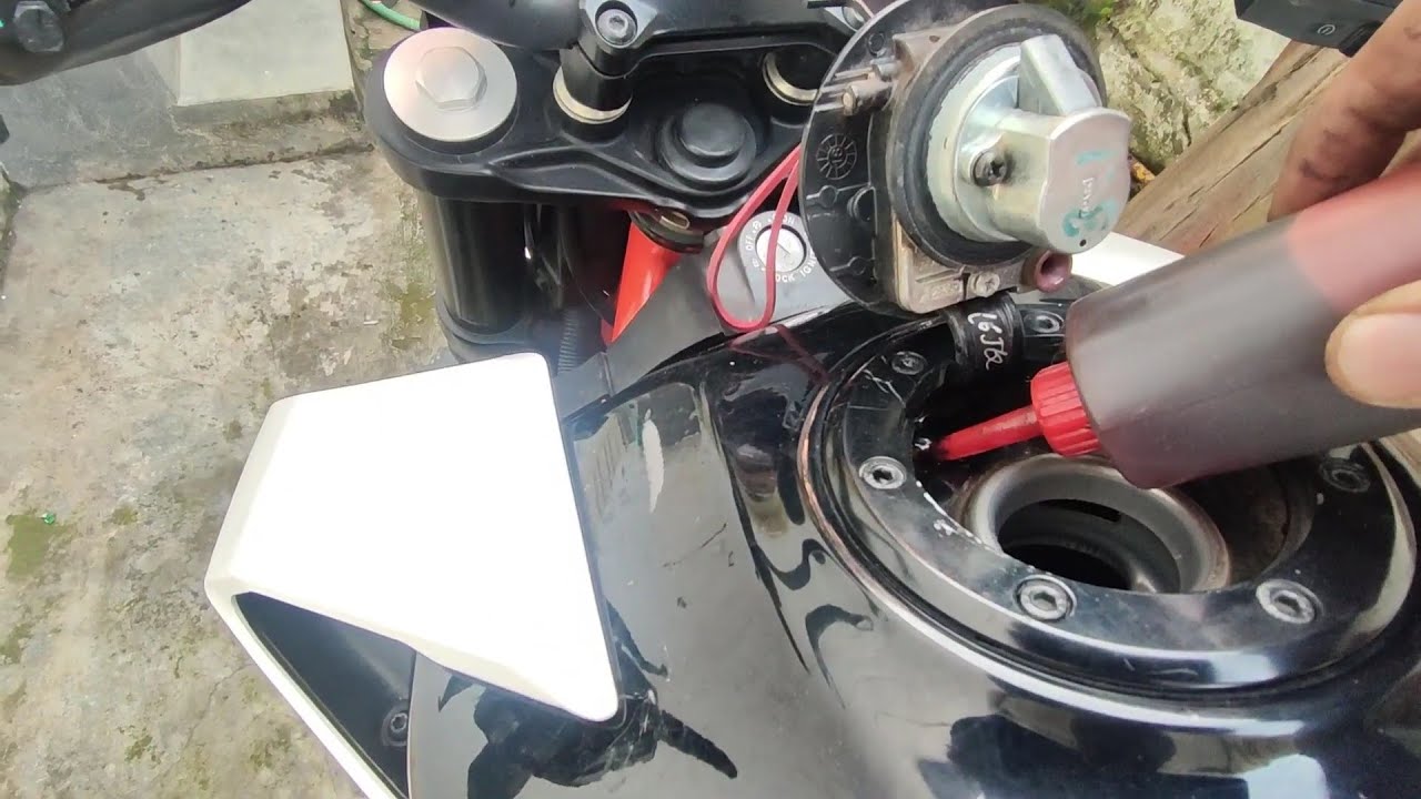 Cleaning Water Drainage hole Of FUEL Tank | must in rainy Season | Ft. KTM Duke 390