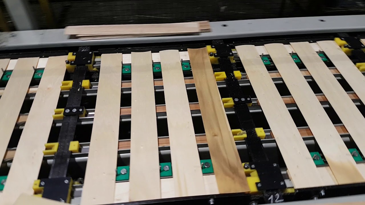 SMD [Stitching Machine Development] : FD5000 machine &agrave; fonds NUMERIQUE