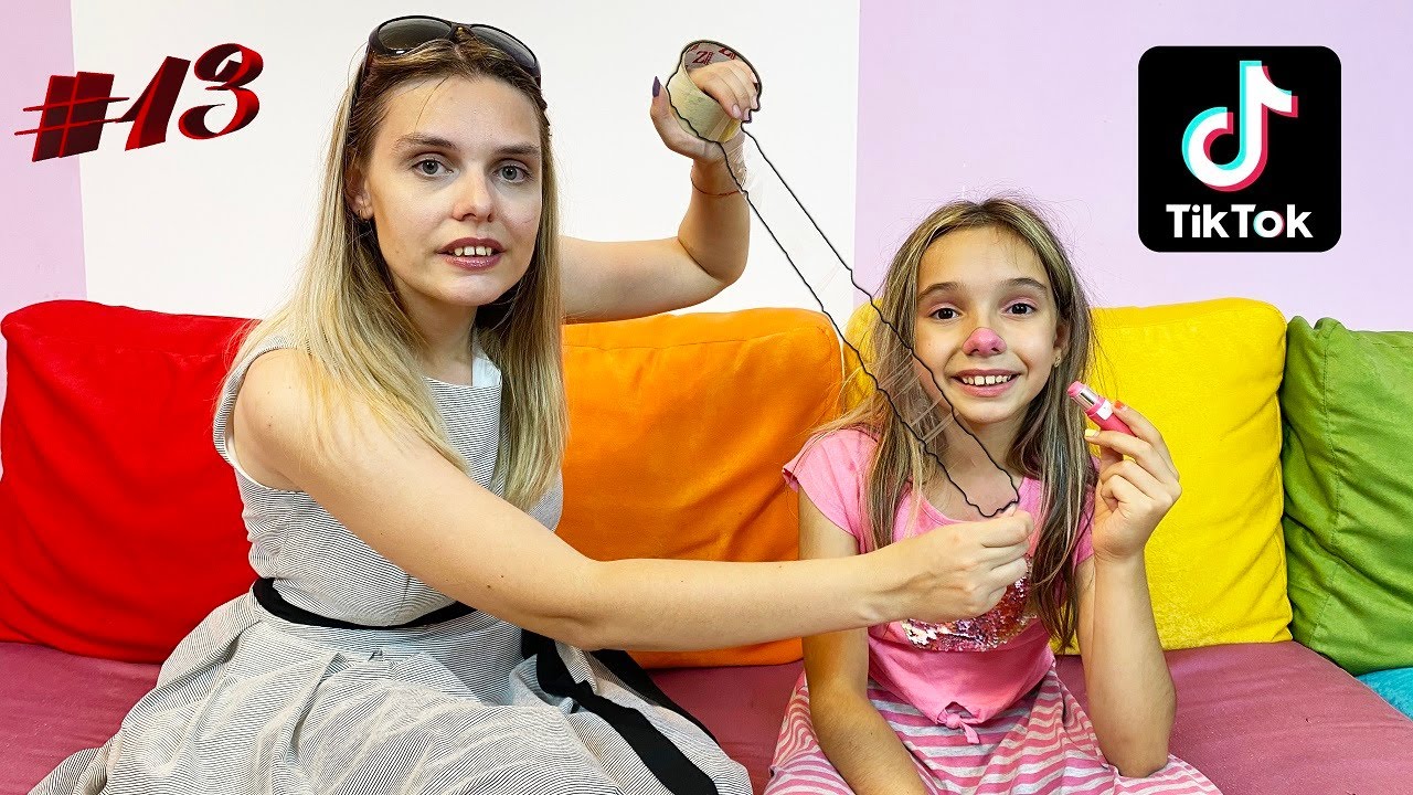 RECREEZ TIKTOK-URI POPULARE cu MAMA !!! part 13
