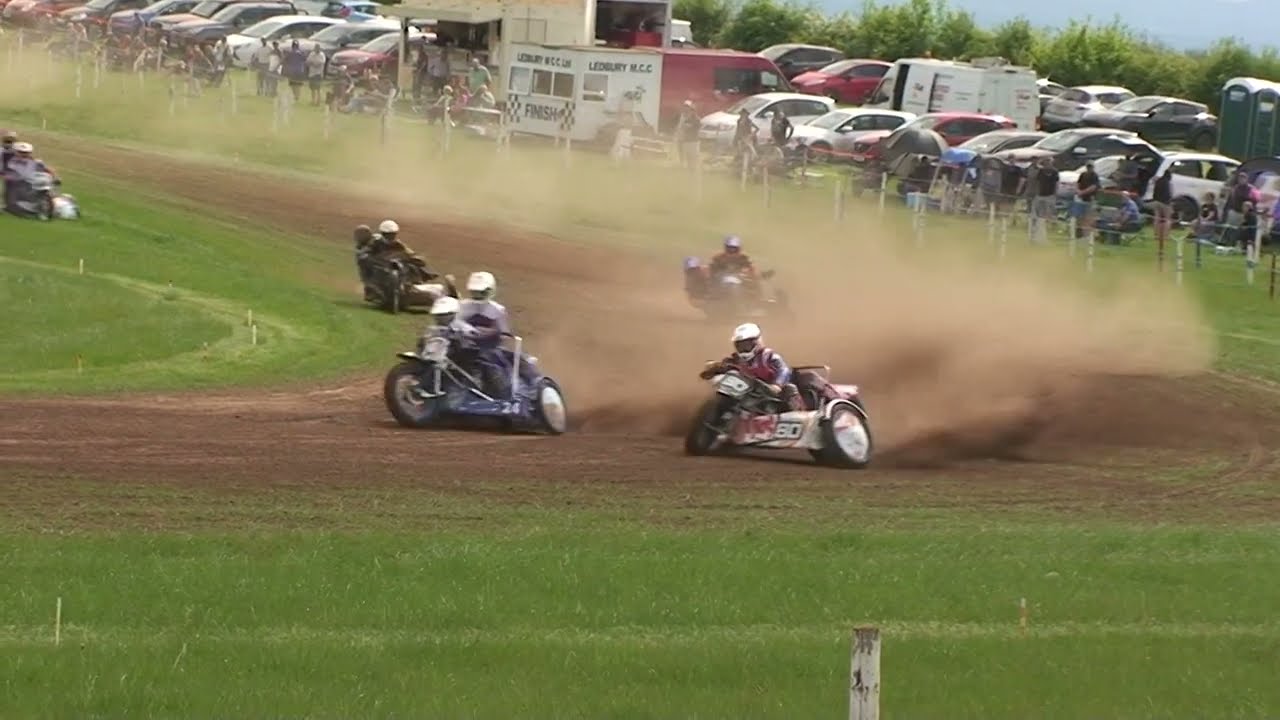 1000cc Sidecars, Leg 2, Race 1, Ledbury Grasstrack, 11 May 2025