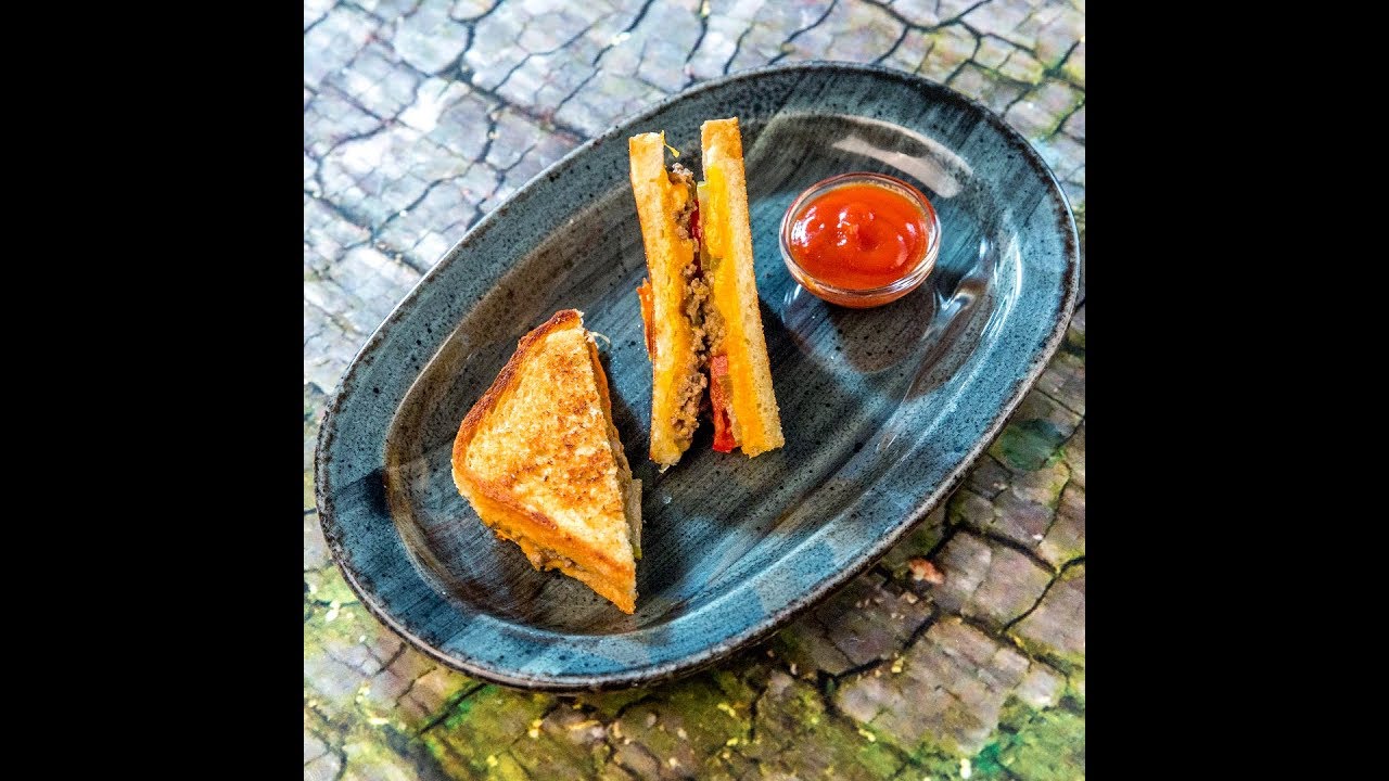 Ground Beef Cheese Sandwich