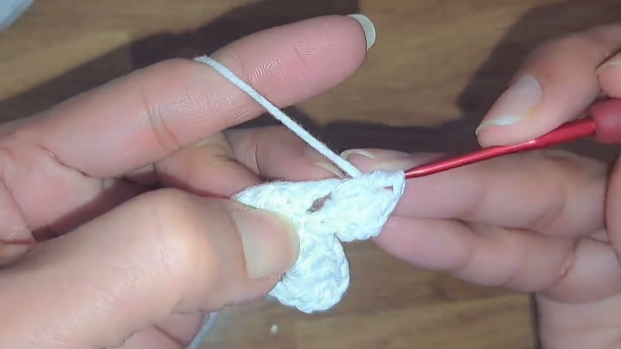 How to Crochet a Simple Cord | Crochet puff stitch cord pattern tutorial