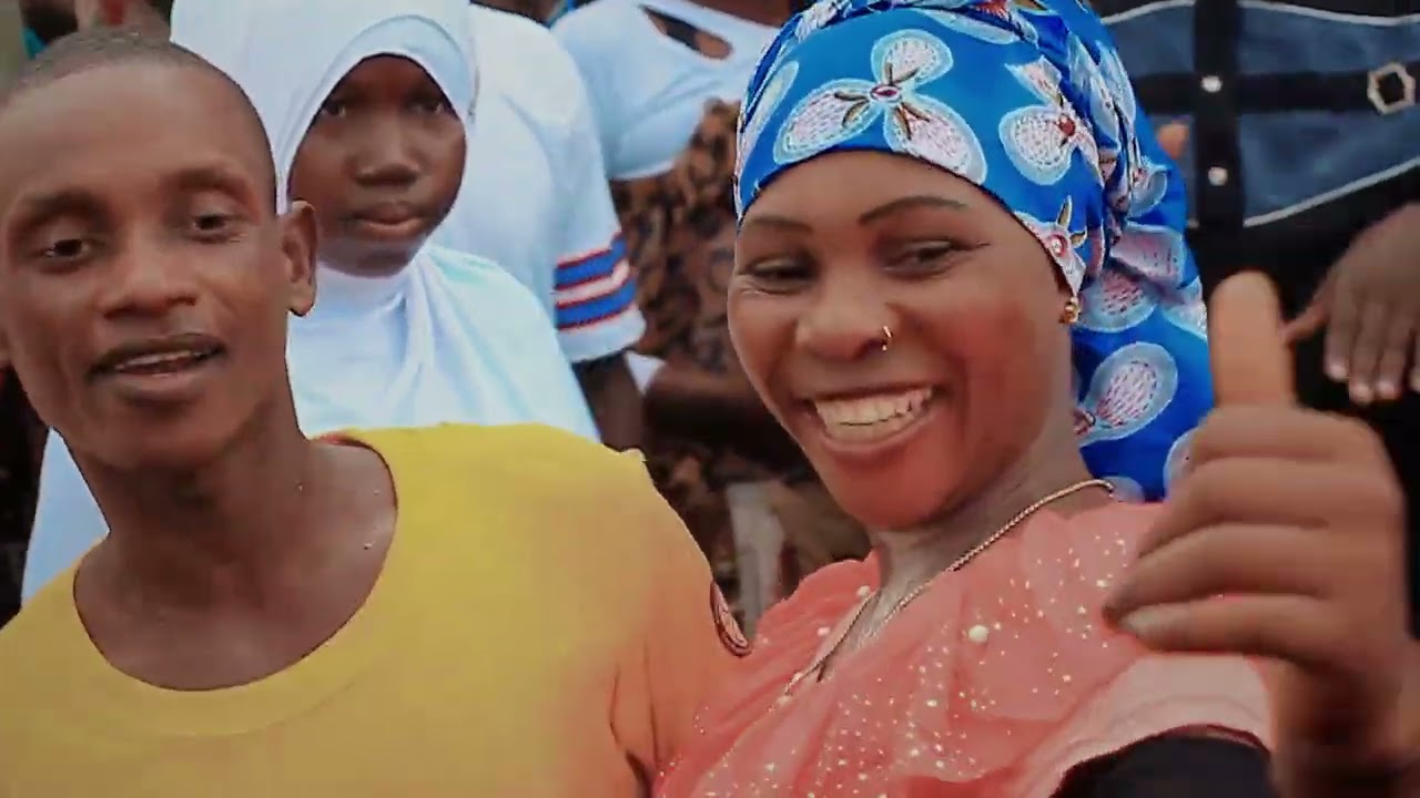 Child ft King Rafix_Okamakhulu_(Official Video Clips)_Varas Maker 2026™