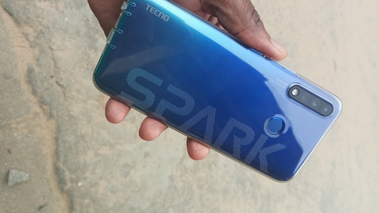 Unboxing Spark 4 et premières impressions