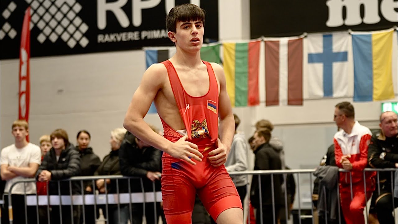 U17 Vazgen Mnatsakanyan (ARM) vs Nika Abuladze (GEO) 60kg. Greco-roman boys youth wrestling. B-cam-m