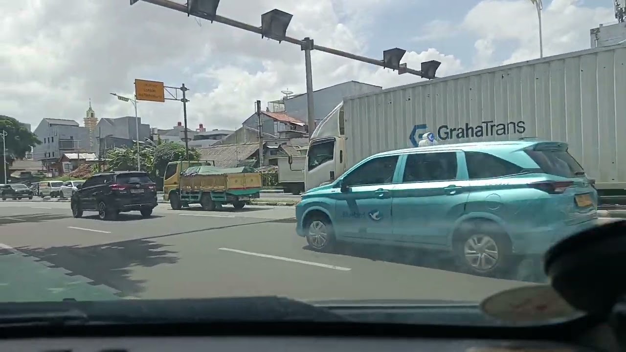 Perjalan dari tanah abang menuju merak naik kapal ferry lancar