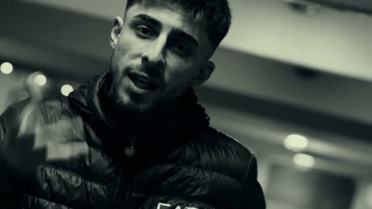 Gino - Versteck (Offizielles Musikvideo)