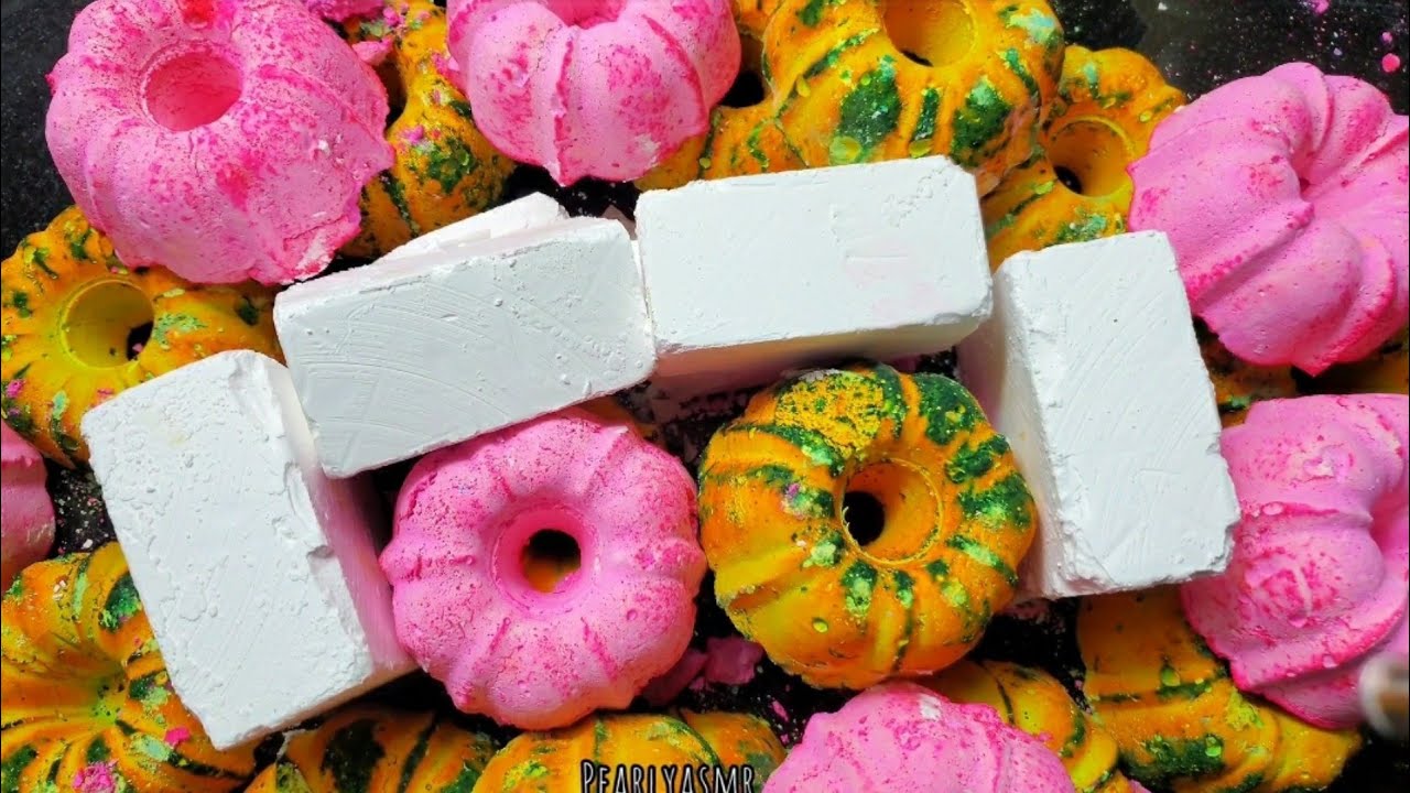 PINK AND GREEN BUNDTS GYM CHALK CRUMBLE-ASMR