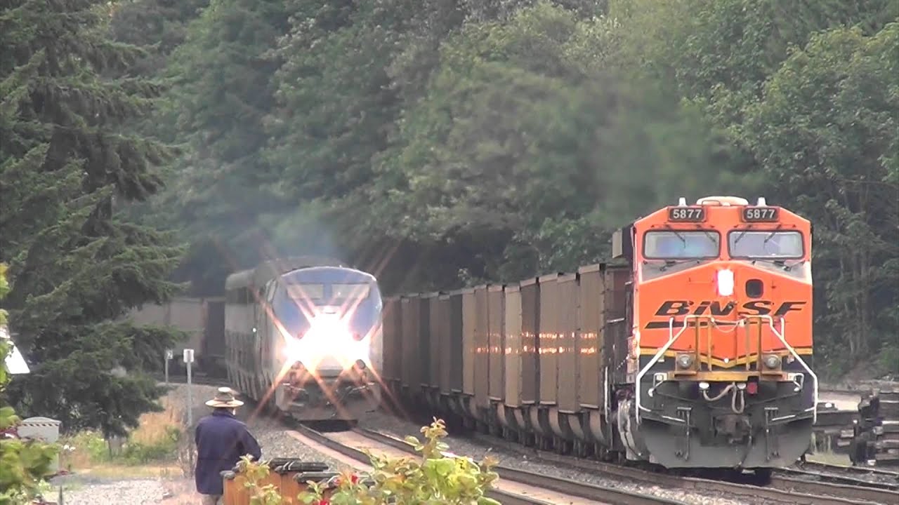 BNSF in the Cascades - Cascade Tunnel, 737s, and Empire Builders