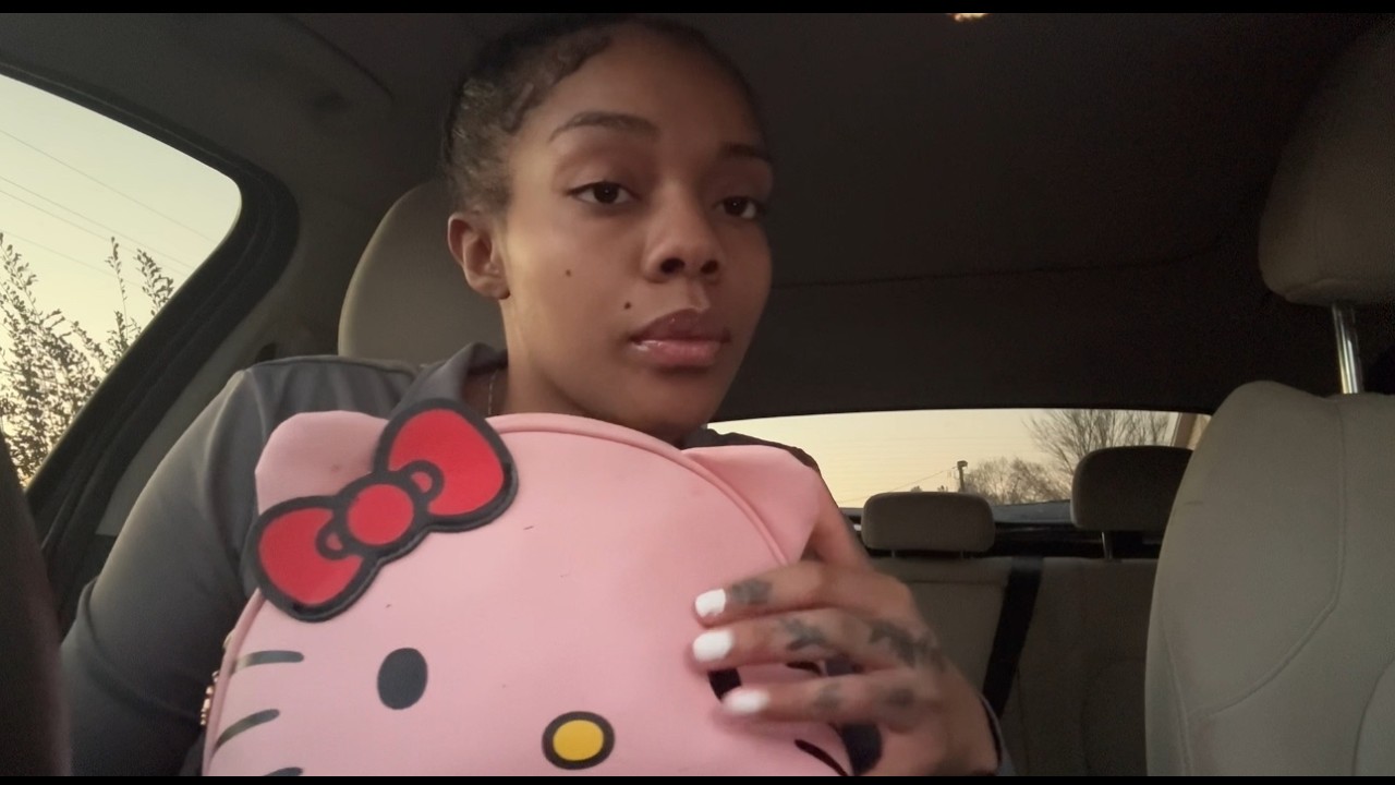 ASMR roleplay bestie does your makeup quickly in the car