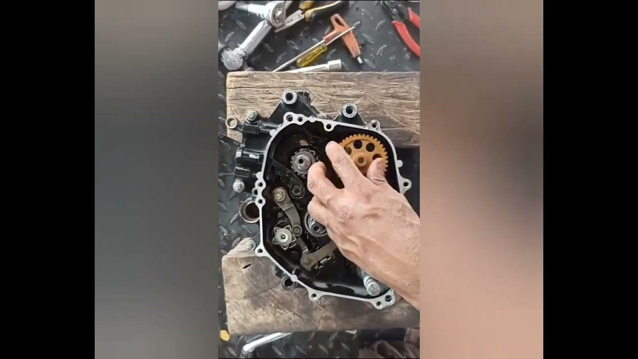 De cero a experto: Aprende a ensamblar el motor paso a paso de una Moto  Discover 100