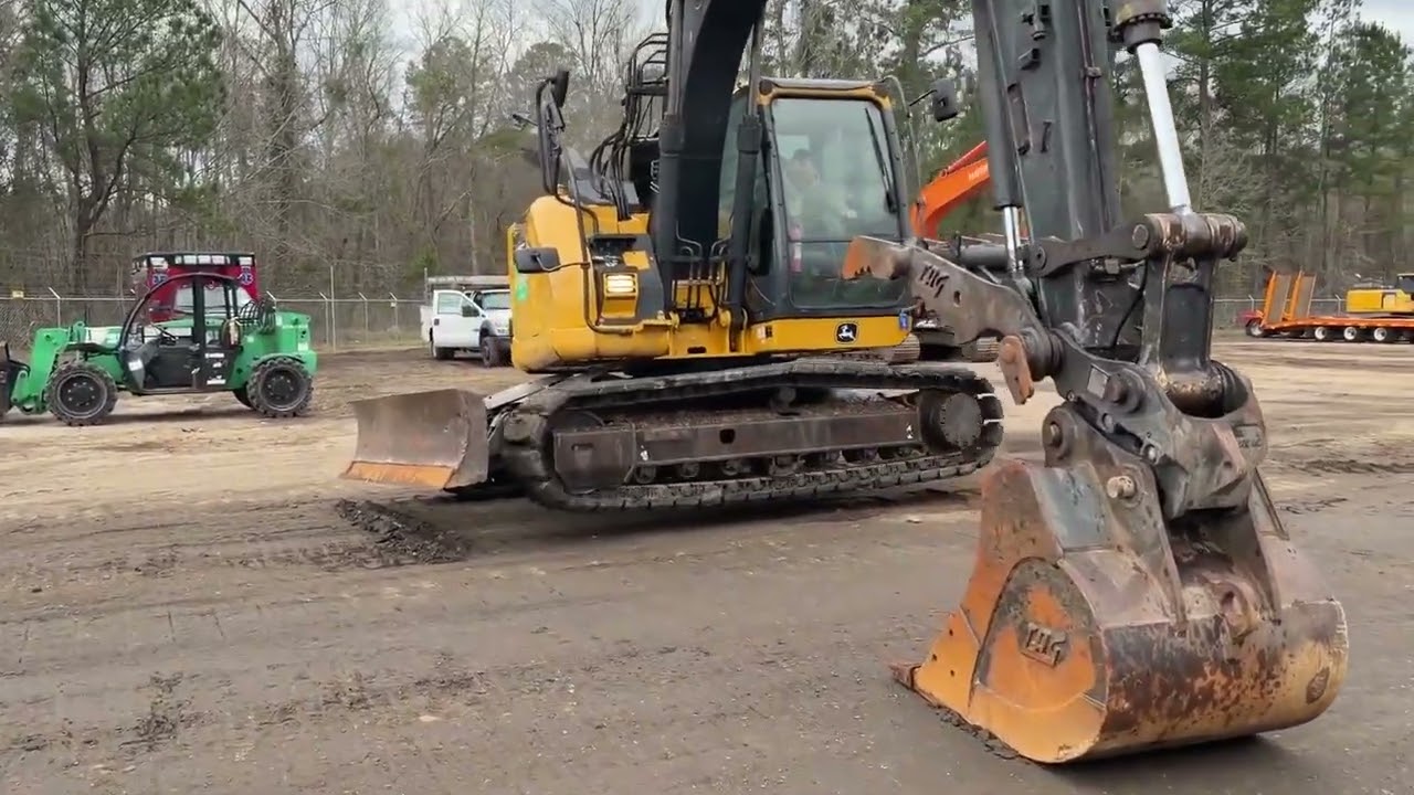 2019 DEERE 135G For Sale