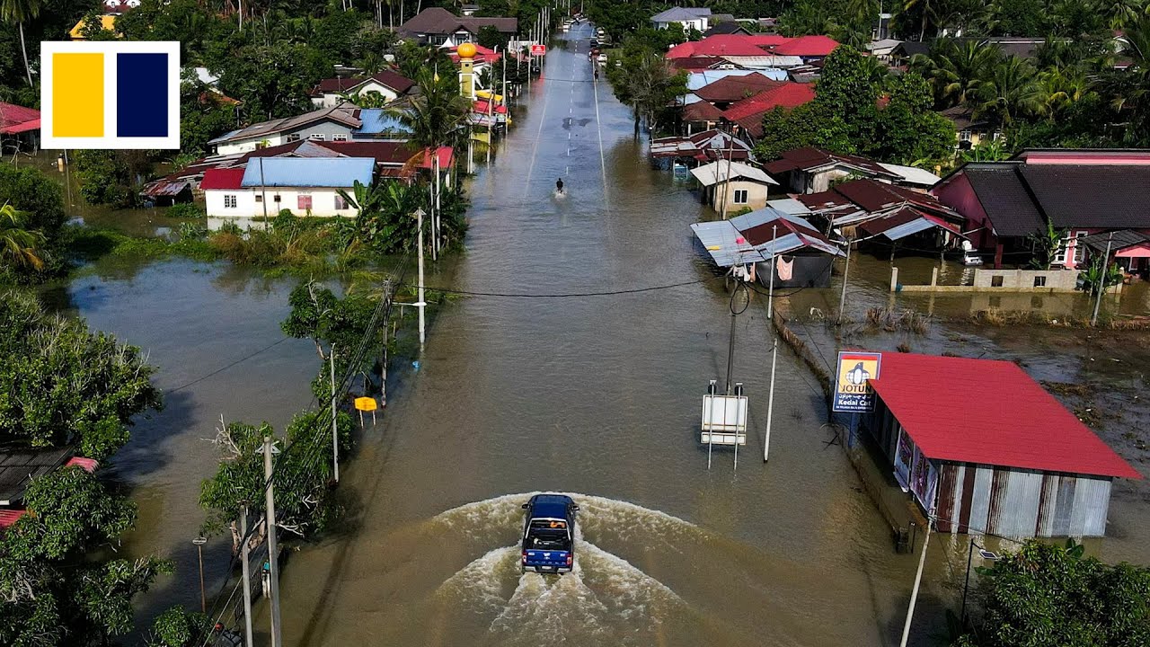 Worst floods in decades impact Malaysia national exams