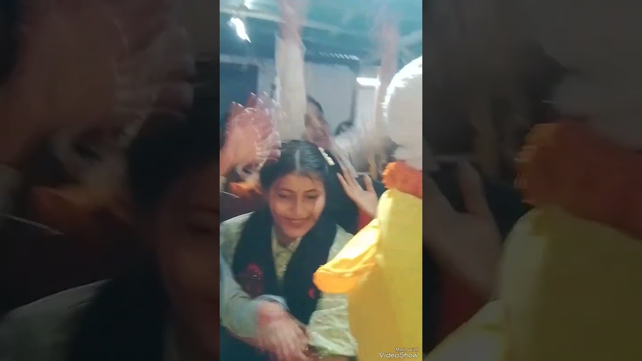 ট্যাবলেট খাইয়া গাল ফুলাইয়া