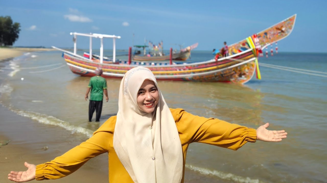 Tarik perahu kolek kat pattani