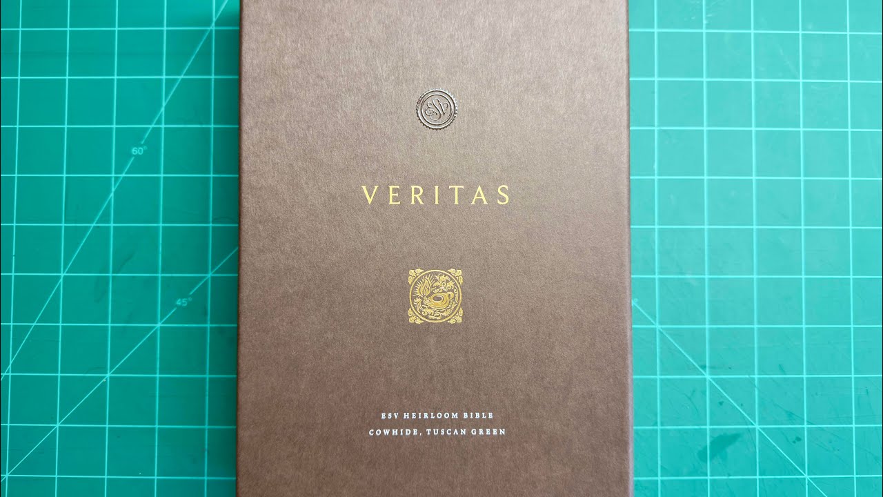 Crossway ESV Heirloom Bible, Veritas: Single Column Edition, Tuscan Green Cowhide