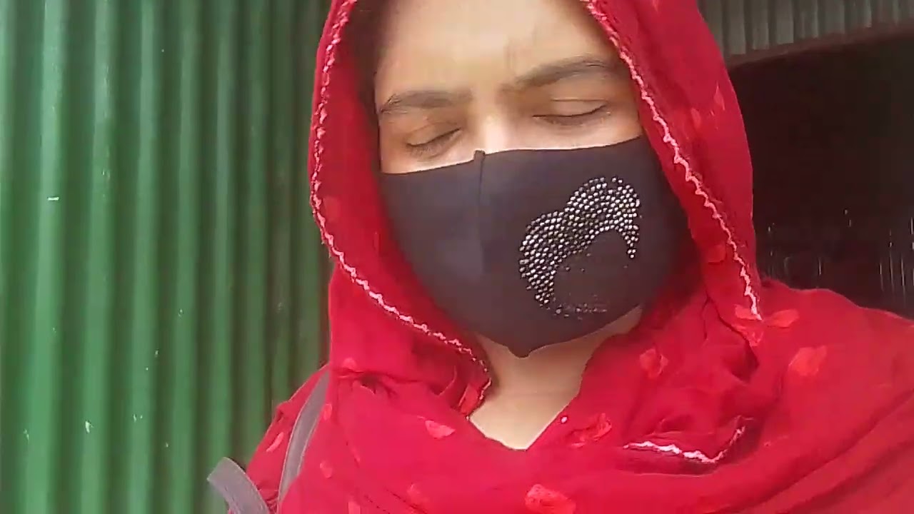 বাজারে যাচ্ছি 