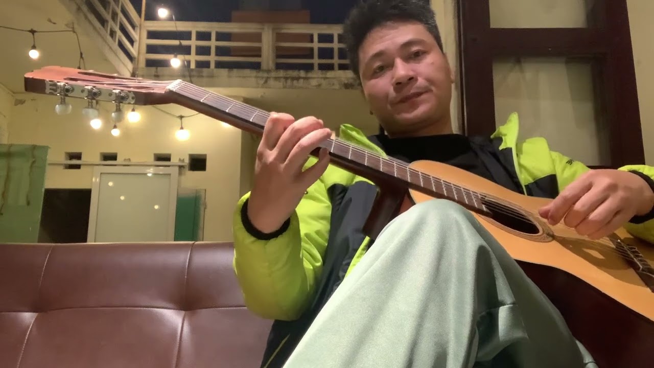 Solo Guitar Nam Dinh Ha Di