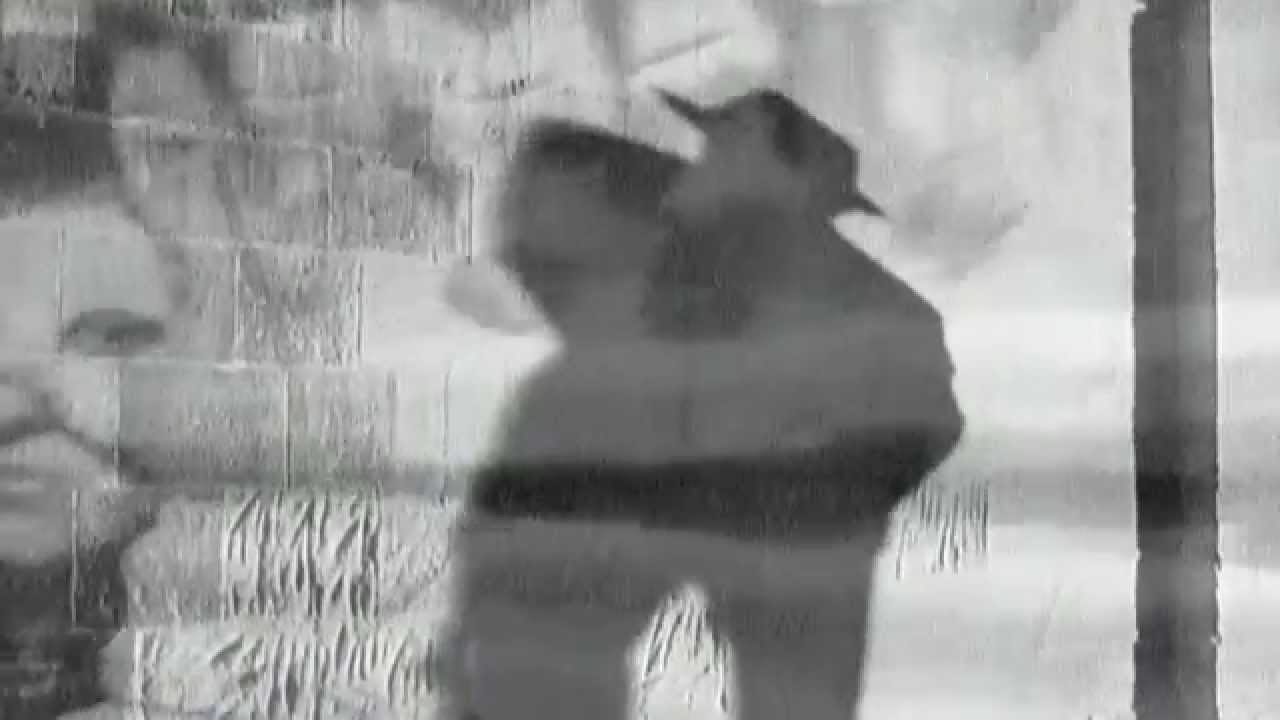 El Barrio - Tu Frialdad (Videoclip Oficial)