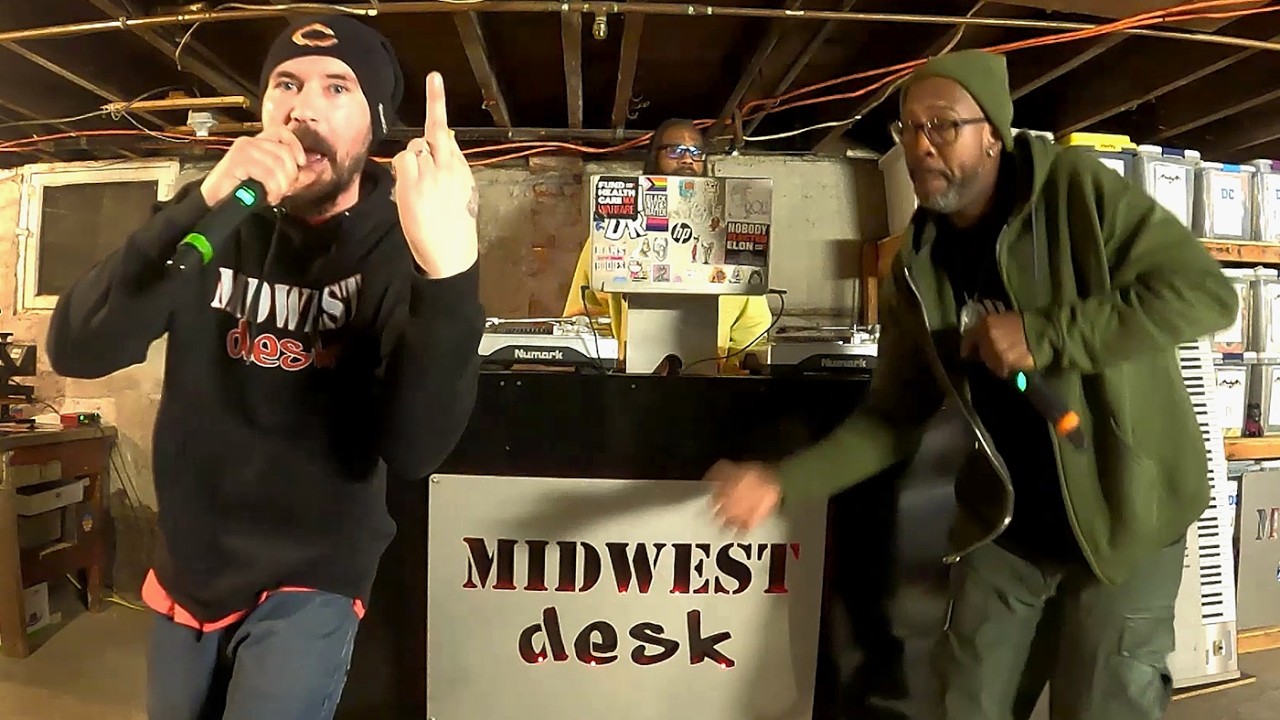 Midwest Desk - 70s & Scrubz 