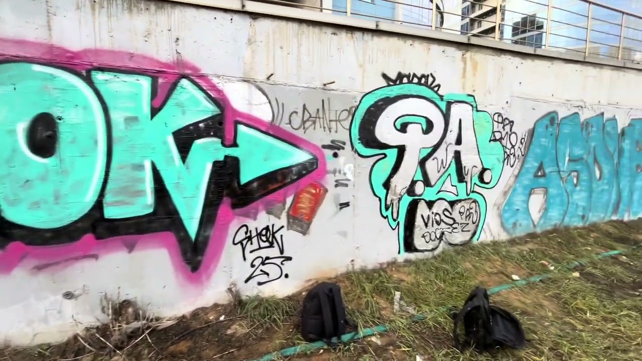 граффити бомбинг и теггинг / graffiti bombing в Москве