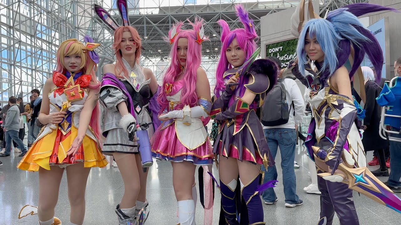 New York Comic Con 2023 - Day 4 Sunday (October 15, 2023)